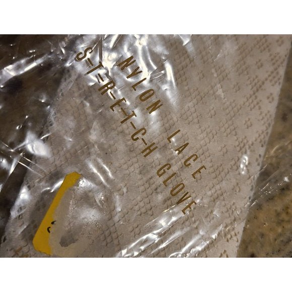 New! Vtg One Size White Lace Stretch Nylon Floral Formal Gloves 12" Long Japan - Picture 4 of 12